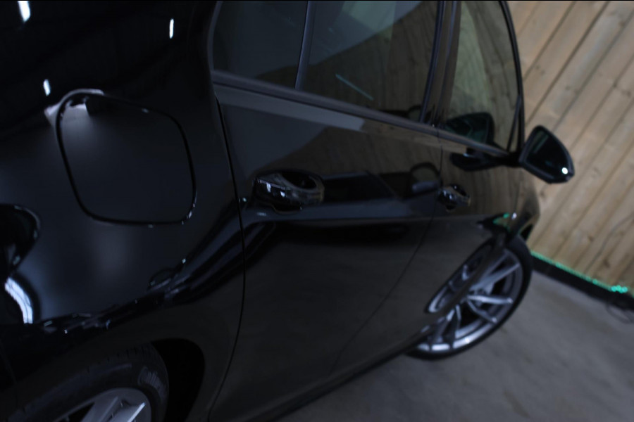 Volkswagen Golf 2.0 TSI 4Motion R *Pano*Dynaudio*Keyless*1e eigenaar* Volkswagen Golf 2.0 TSI 4Motion R *Pano*Dynaudio*Keyless*1e eigenaar*