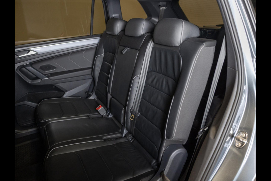 Volkswagen Tiguan Allspace 2.0 TSI 4Motion 3x R-Line 7 persoons / 220pk / Panorama dak / Trekhaak / Stoelverwarming / Volkswagen Tiguan Allspace 2.0 TSI 4Motion 3x R-Line 7 persoons / 220pk / Panorama dak / Trekhaak / Stoelverwarming /