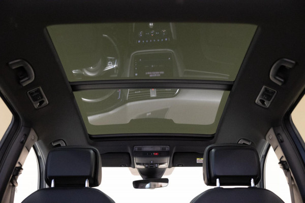 Volkswagen Tiguan Allspace 2.0 TSI 4Motion 3x R-Line 7 persoons / 220pk / Panorama dak / Trekhaak / Stoelverwarming / Volkswagen Tiguan Allspace 2.0 TSI 4Motion 3x R-Line 7 persoons / 220pk / Panorama dak / Trekhaak / Stoelverwarming /