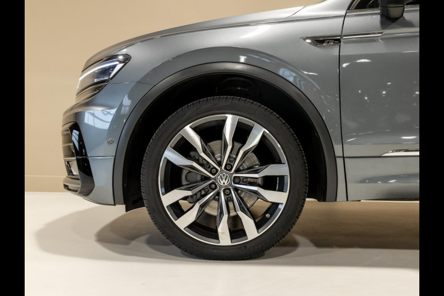 Volkswagen Tiguan Allspace 2.0 TSI 4Motion 3x R-Line 7 persoons / 220pk / Panorama dak / Trekhaak / Stoelverwarming / Volkswagen Tiguan Allspace 2.0 TSI 4Motion 3x R-Line 7 persoons / 220pk / Panorama dak / Trekhaak / Stoelverwarming /