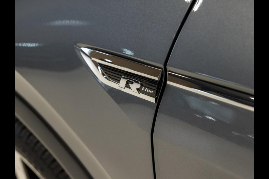 Volkswagen Tiguan Allspace 2.0 TSI 4Motion 3x R-Line 7 persoons / 220pk / Panorama dak / Trekhaak / Stoelverwarming / Volkswagen Tiguan Allspace 2.0 TSI 4Motion 3x R-Line 7 persoons / 220pk / Panorama dak / Trekhaak / Stoelverwarming /