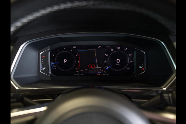 Volkswagen Tiguan Allspace 2.0 TSI 4Motion 3x R-Line 7 persoons / 220pk / Panorama dak / Trekhaak / Stoelverwarming / Volkswagen Tiguan Allspace 2.0 TSI 4Motion 3x R-Line 7 persoons / 220pk / Panorama dak / Trekhaak / Stoelverwarming /