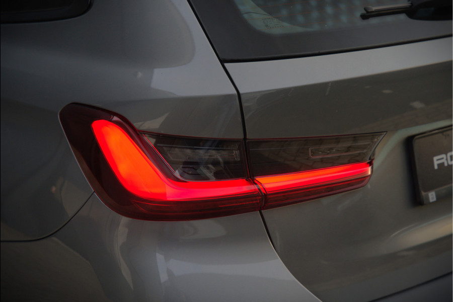 BMW 3 Serie Touring 330i xDrive High Excecutive M Sport | M Performance | Stoelverwarming | Camera | Navigatie | Parkeersensoren | Apple Carplay | Keyless | HIFI | Adaptive Cruise Control | DAB | LED | BTW | Fabrieksgarantie