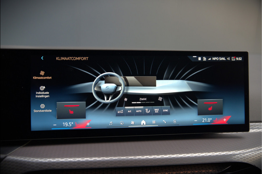 BMW 3 Serie Touring 330i xDrive High Excecutive M Sport | M Performance | Stoelverwarming | Camera | Navigatie | Parkeersensoren | Apple Carplay | Keyless | HIFI | Adaptive Cruise Control | DAB | LED | BTW | Fabrieksgarantie