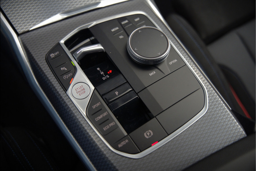 BMW 3 Serie Touring 330i xDrive High Excecutive M Sport | M Performance | Stoelverwarming | Camera | Navigatie | Parkeersensoren | Apple Carplay | Keyless | HIFI | Adaptive Cruise Control | DAB | LED | BTW | Fabrieksgarantie
