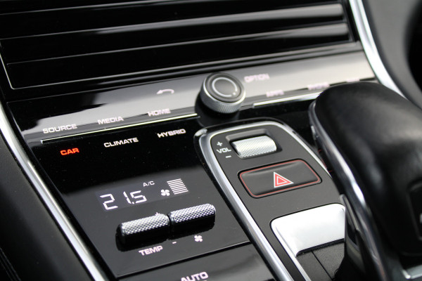 Porsche Panamera Sport Turismo 4.0 Turbo S E-Hybrid | NAP | FRONT XPEL | KERAMISCH | PANO | 360 | CARBON | MEMORY |