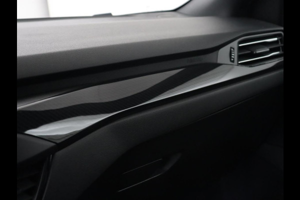 Ford Focus 1.0 EcoBoost Hybrid ST Line | Panoramadak | Adaptive cruise | Camera | B&O Sound | Carplay | Navigatie | Keyless | Full LED