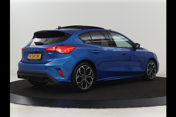 Ford Focus 1.0 EcoBoost Hybrid ST Line | Panoramadak | Adaptive cruise | Camera | B&O Sound | Carplay | Navigatie | Keyless | Full LED