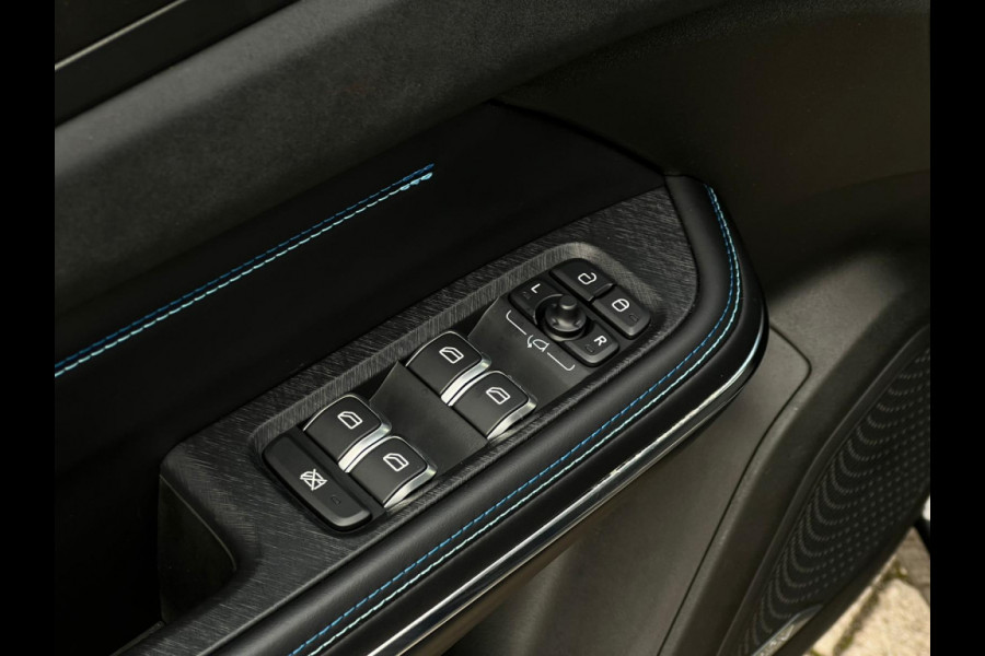 Lynk & Co 01 1.5 4X ZWART OP VOORRAAD NL Auto | PANO | TREKHAAK |