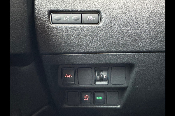 Nissan QASHQAI 1.3 DIG-T Tekna Aut Leer Navi Camera Carplay Pano