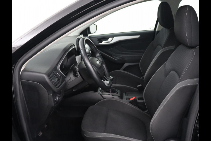 Ford Focus 1.0 EcoBoost Trend Edition | Trekhaak | Carplay | Navigatie | Parkeerhulp | Cruise control | Airco | Bluetooth