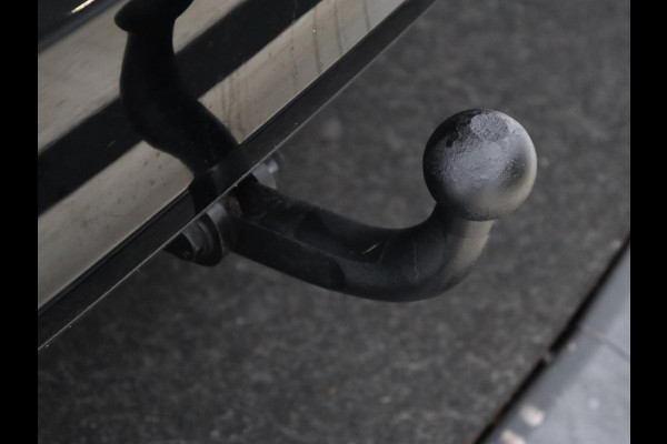 Ford Focus 1.0 EcoBoost Trend Edition | Trekhaak | Carplay | Navigatie | Parkeerhulp | Cruise control | Airco | Bluetooth