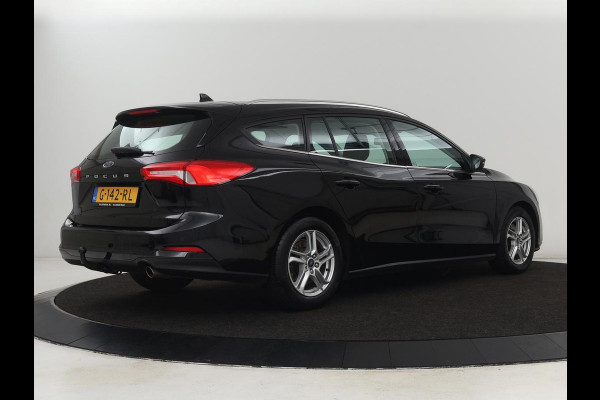 Ford Focus 1.0 EcoBoost Trend Edition | Trekhaak | Carplay | Navigatie | Parkeerhulp | Cruise control | Airco | Bluetooth