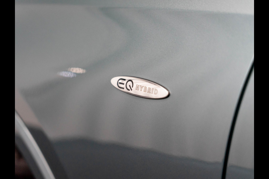 Mercedes-Benz GLC GLC 300e 4MATIC AMG Line | Trekhaak | Luchtvering | Gestuurde achteras