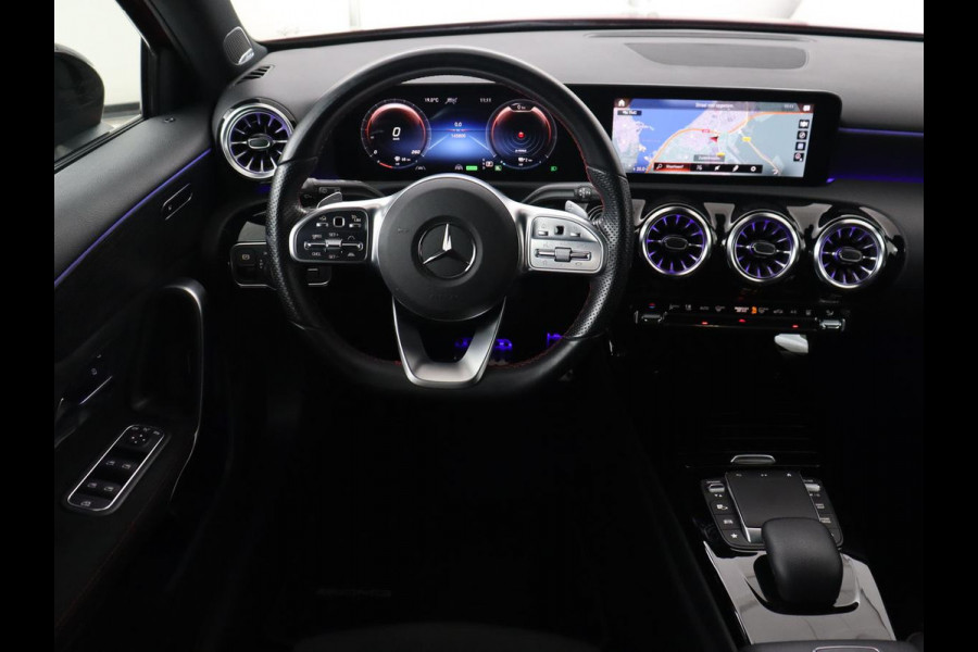 Mercedes-Benz A-Klasse 250e AMG | Panoramadak | 360 Camera | Burmester | Stoelverwarming | Adaptive cruise | Carplay | Sfeerverlichting | 19'' | Navigatie | Widescreen | Leder/Alcantara | PHEV | Plug In Mercedes-Benz A-Klasse 250e AMG | Panoramadak | 360 Camera | Burmester | Stoelverwarming | Adaptive cruise | Carplay | Sfeerverlichting | 19'' | Navigatie | Widescreen | Leder/Alcantara | PHEV | Plug In