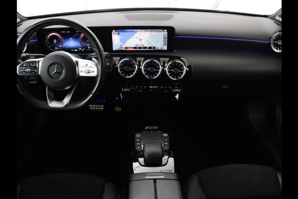 Mercedes-Benz A-Klasse 250e AMG | Panoramadak | 360 Camera | Burmester | Stoelverwarming | Adaptive cruise | Carplay | Sfeerverlichting | 19'' | Navigatie | Widescreen | Leder/Alcantara | PHEV | Plug In Mercedes-Benz A-Klasse 250e AMG | Panoramadak | 360 Camera | Burmester | Stoelverwarming | Adaptive cruise | Carplay | Sfeerverlichting | 19'' | Navigatie | Widescreen | Leder/Alcantara | PHEV | Plug In