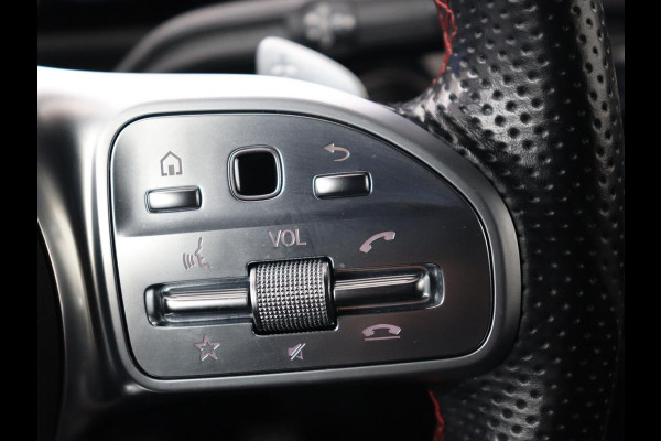 Mercedes-Benz A-Klasse 250e AMG | Panoramadak | 360 Camera | Burmester | Stoelverwarming | Adaptive cruise | Carplay | Sfeerverlichting | 19'' | Navigatie | Widescreen | Leder/Alcantara | PHEV | Plug In Mercedes-Benz A-Klasse 250e AMG | Panoramadak | 360 Camera | Burmester | Stoelverwarming | Adaptive cruise | Carplay | Sfeerverlichting | 19'' | Navigatie | Widescreen | Leder/Alcantara | PHEV | Plug In