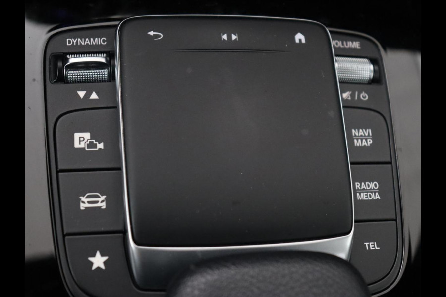 Mercedes-Benz A-Klasse 250e AMG | Panoramadak | 360 Camera | Burmester | Stoelverwarming | Adaptive cruise | Carplay | Sfeerverlichting | 19'' | Navigatie | Widescreen | Leder/Alcantara | PHEV | Plug In Mercedes-Benz A-Klasse 250e AMG | Panoramadak | 360 Camera | Burmester | Stoelverwarming | Adaptive cruise | Carplay | Sfeerverlichting | 19'' | Navigatie | Widescreen | Leder/Alcantara | PHEV | Plug In