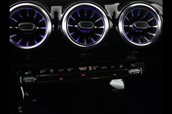 Mercedes-Benz A-Klasse 250e AMG | Panoramadak | 360 Camera | Burmester | Stoelverwarming | Adaptive cruise | Carplay | Sfeerverlichting | 19'' | Navigatie | Widescreen | Leder/Alcantara | PHEV | Plug In Mercedes-Benz A-Klasse 250e AMG | Panoramadak | 360 Camera | Burmester | Stoelverwarming | Adaptive cruise | Carplay | Sfeerverlichting | 19'' | Navigatie | Widescreen | Leder/Alcantara | PHEV | Plug In