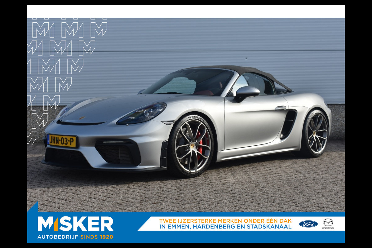 Porsche 718 Spyder 4.0 3.365 KM! FULL LED! PARKEERPAKKET! Porsche 718 Spyder 4.0 3.365 KM! FULL LED! PARKEERPAKKET!