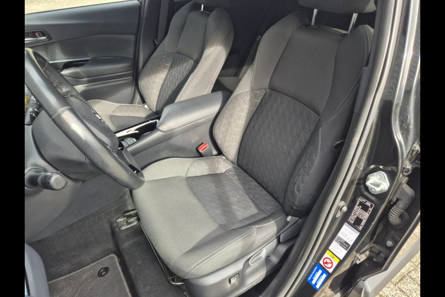Toyota C-HR 2.0 Hybrid 184PK First Edition ,trekhaak,stoelverwarming,navigatie/camera,cruise,