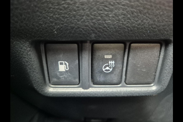 Toyota C-HR 2.0 Hybrid 184PK First Edition ,trekhaak,stoelverwarming,navigatie/camera,cruise,