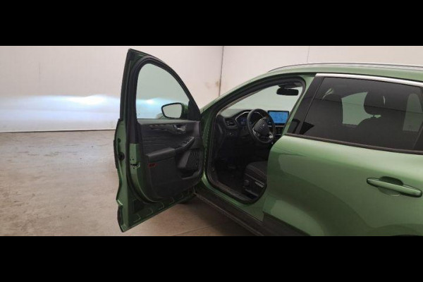 Ford Kuga 2.5 PHEV Titanium 243pk | Driver Assistance Pack | SYNC 4 Navigatie | 2.100kg Trekgewicht Ford Kuga 2.5 PHEV Titanium 243pk | Driver Assistance Pack | SYNC 4 Navigatie | 2.100kg Trekgewicht