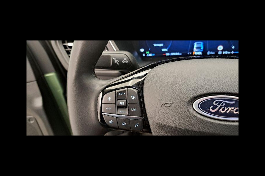 Ford Kuga 2.5 PHEV Titanium 243pk | Driver Assistance Pack | SYNC 4 Navigatie | 2.100kg Trekgewicht Ford Kuga 2.5 PHEV Titanium 243pk | Driver Assistance Pack | SYNC 4 Navigatie | 2.100kg Trekgewicht