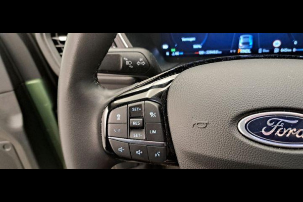 Ford Kuga 2.5 PHEV Titanium 243pk | Driver Assistance Pack | SYNC 4 Navigatie | 2.100kg Trekgewicht Ford Kuga 2.5 PHEV Titanium 243pk | Driver Assistance Pack | SYNC 4 Navigatie | 2.100kg Trekgewicht