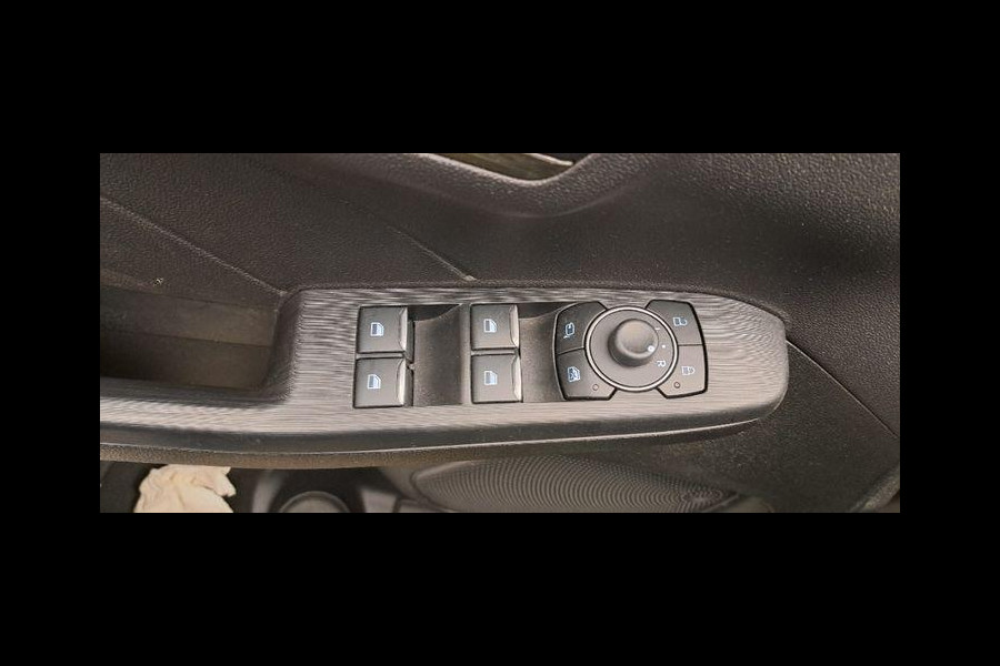 Ford Kuga 2.5 PHEV Titanium 243pk | Driver Assistance Pack | SYNC 4 Navigatie | 2.100kg Trekgewicht Ford Kuga 2.5 PHEV Titanium 243pk | Driver Assistance Pack | SYNC 4 Navigatie | 2.100kg Trekgewicht