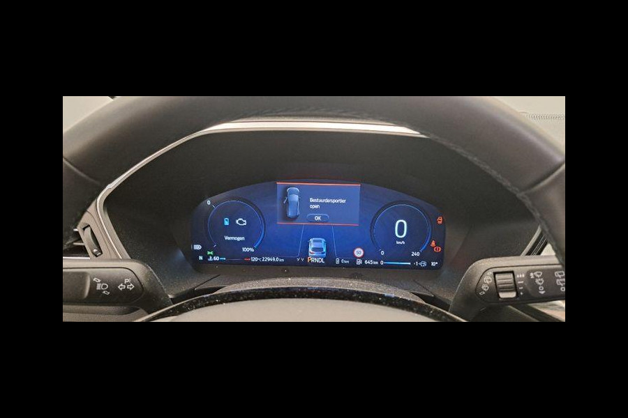 Ford Kuga 2.5 PHEV Titanium 243pk | Driver Assistance Pack | SYNC 4 Navigatie | 2.100kg Trekgewicht Ford Kuga 2.5 PHEV Titanium 243pk | Driver Assistance Pack | SYNC 4 Navigatie | 2.100kg Trekgewicht