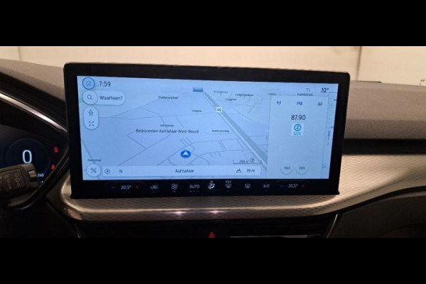 Ford Kuga 2.5 PHEV Titanium 243pk | Driver Assistance Pack | SYNC 4 Navigatie | 2.100kg Trekgewicht Ford Kuga 2.5 PHEV Titanium 243pk | Driver Assistance Pack | SYNC 4 Navigatie | 2.100kg Trekgewicht