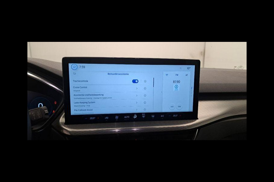 Ford Kuga 2.5 PHEV Titanium 243pk | Driver Assistance Pack | SYNC 4 Navigatie | 2.100kg Trekgewicht Ford Kuga 2.5 PHEV Titanium 243pk | Driver Assistance Pack | SYNC 4 Navigatie | 2.100kg Trekgewicht