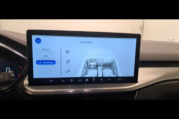 Ford Kuga 2.5 PHEV Titanium 243pk | Driver Assistance Pack | SYNC 4 Navigatie | 2.100kg Trekgewicht Ford Kuga 2.5 PHEV Titanium 243pk | Driver Assistance Pack | SYNC 4 Navigatie | 2.100kg Trekgewicht