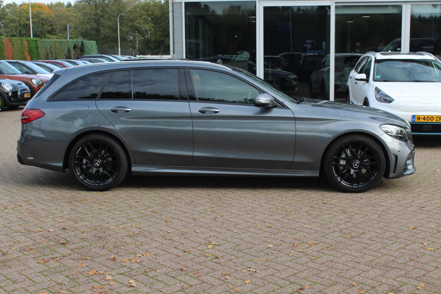 Mercedes-Benz C-Klasse Estate 180 Business Solution AMG / Panoramadak / Camera / Leder / Navigatie / 18'' / DAB / Stoelverwarming / Cruise Control Mercedes-Benz C-Klasse Estate 180 Business Solution AMG / Panoramadak / Camera / Leder / Navigatie / 18'' / DAB / Stoelverwarming / Cruise Control