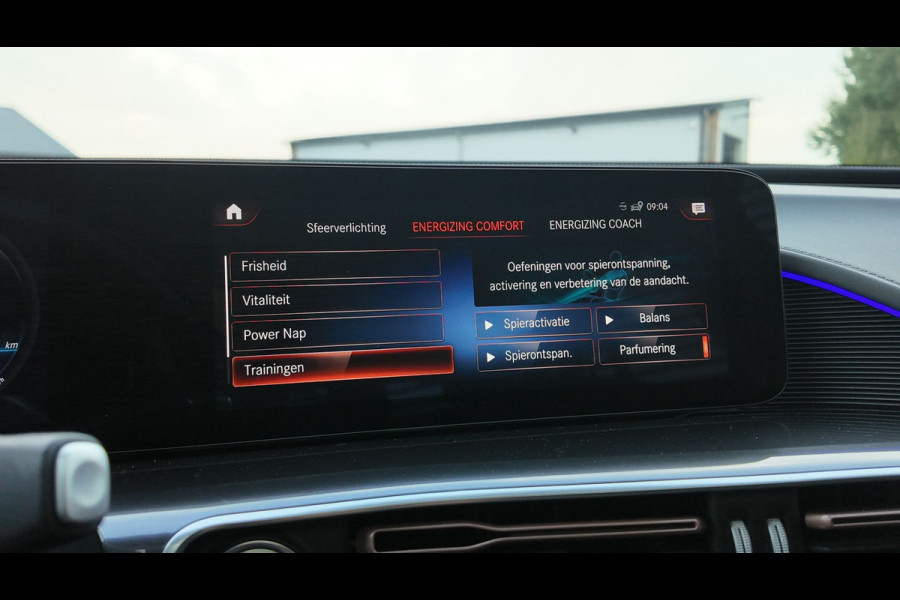 Mercedes-Benz EQC 400 4MATIC Business Solution AMG 80 kWh VOL VOL TREKHAAK Mercedes-Benz EQC 400 4MATIC Business Solution AMG 80 kWh VOL VOL TREKHAAK
