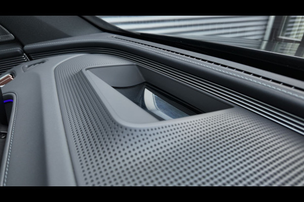 Mercedes-Benz EQC 400 4MATIC Business Solution AMG 80 kWh VOL VOL TREKHAAK Mercedes-Benz EQC 400 4MATIC Business Solution AMG 80 kWh VOL VOL TREKHAAK