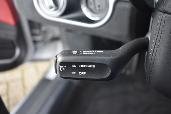 Porsche 718 Spyder 4.0 3.365 KM! FULL LED! PARKEERPAKKET!