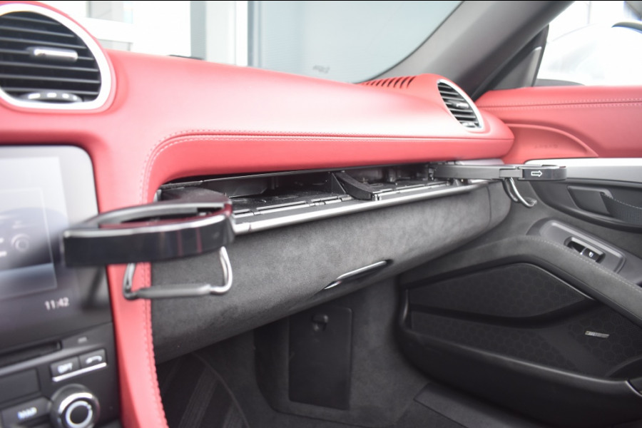 Porsche 718 Spyder 4.0 3.365 KM! FULL LED! PARKEERPAKKET!