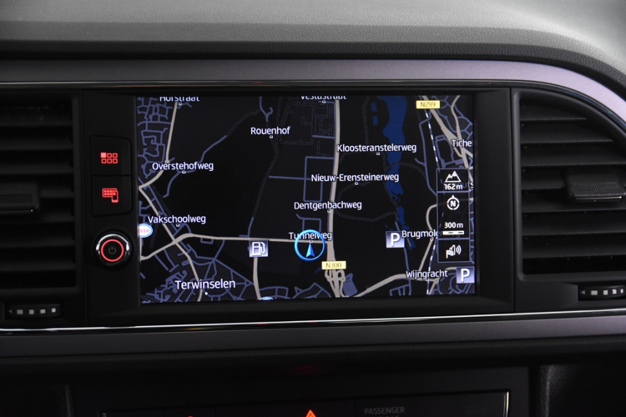 Seat León ST 1.0 EcoTSI Move *1ste Eigenaar*Navigatie*Parkassist*DAB* Seat León ST 1.0 EcoTSI Move *1ste Eigenaar*Navigatie*Parkassist*DAB*