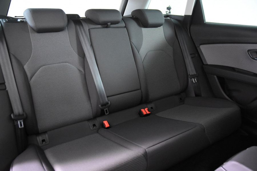 Seat León ST 1.0 EcoTSI Move *1ste Eigenaar*Navigatie*Parkassist*DAB* Seat León ST 1.0 EcoTSI Move *1ste Eigenaar*Navigatie*Parkassist*DAB*
