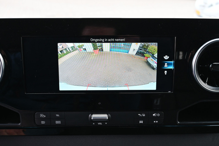 Mercedes-Benz Sprinter 315 CDI L1H1 RWD 10.25 inch MBUX met navigatie en camera, Trekhaak Mercedes-Benz Sprinter 315 CDI L1H1 RWD 10.25 inch MBUX met navigatie en camera, Trekhaak