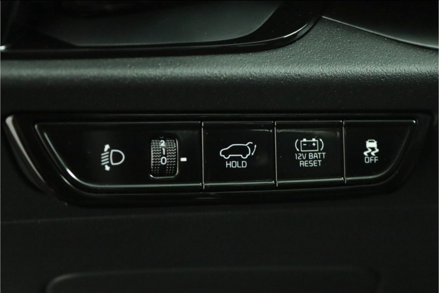 Kia Niro 1.6 GDi Hybrid ExecutiveLine Apple Carplay/Android Auto - Cruise Control - Dodehoekdetectie - Navigatie - Schuif/Kanteldak - Stuur/Stoelverwarming - Fabrieksgarantie tot 06-2031 Kia Niro 1.6 GDi Hybrid ExecutiveLine Apple Carplay/Android Auto - Cruise Control - Dodehoekdetectie - Navigatie - Schuif/Kanteldak - Stuur/Stoelverwarming - Fabrieksgarantie tot 06-2031