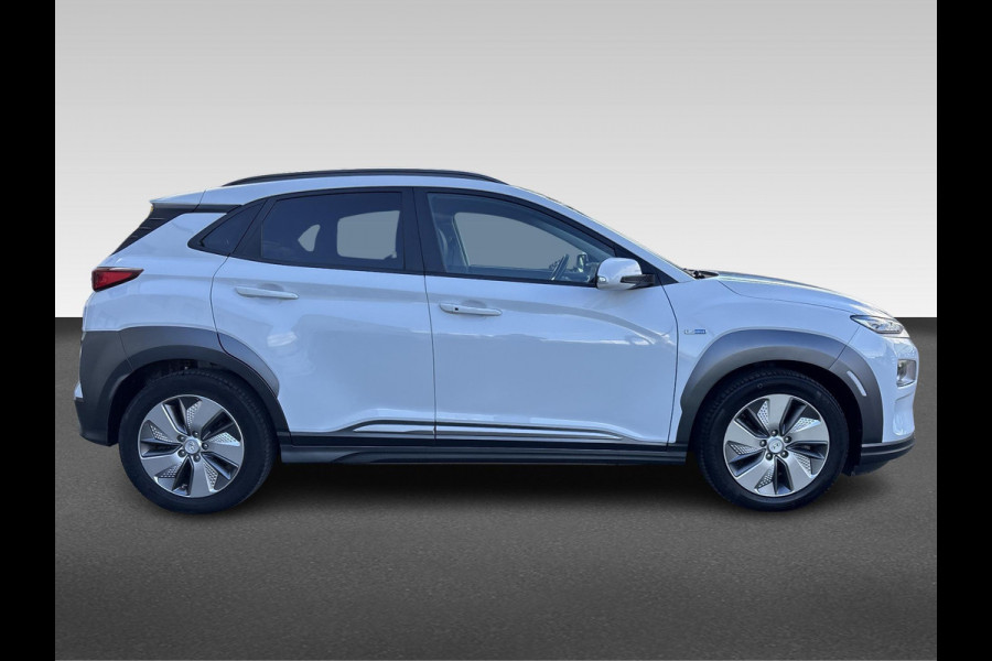 Hyundai Kona EV Premium 64 kWh