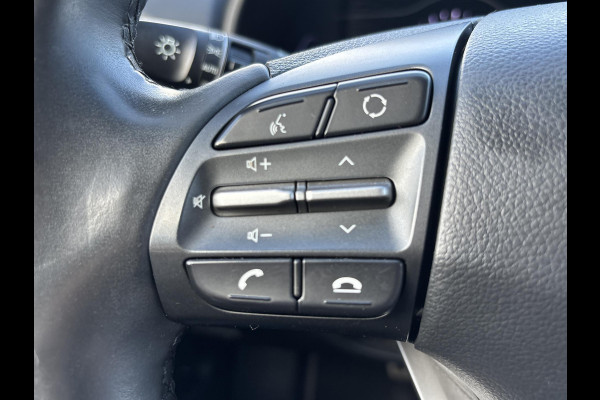 Hyundai Kona EV Premium 64 kWh