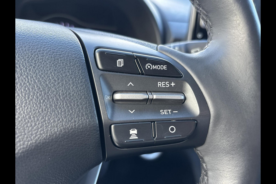 Hyundai Kona EV Premium 64 kWh