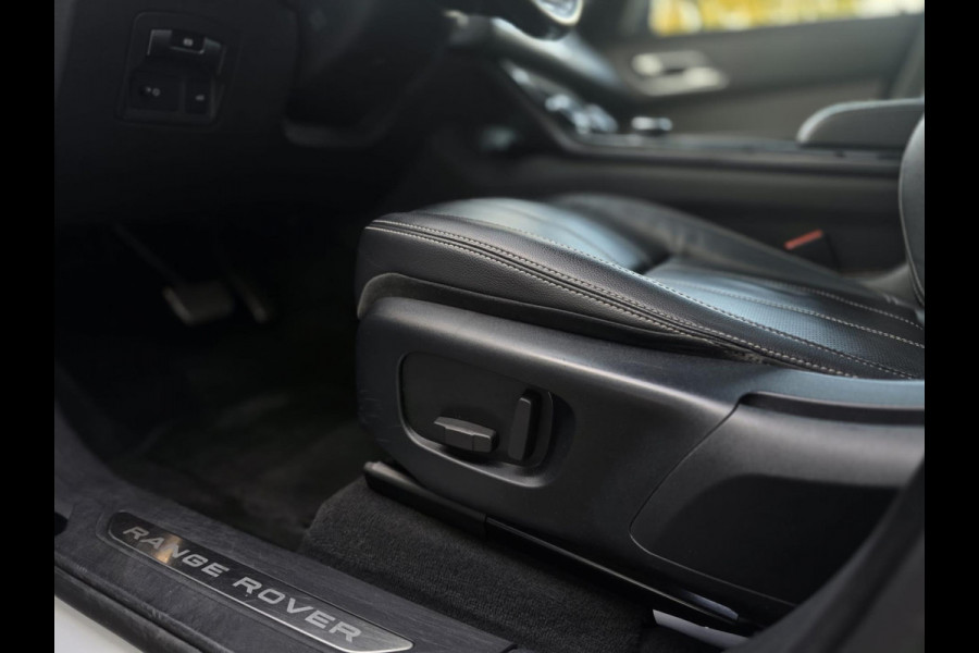 Land Rover Range Rover Velar 3.0 V6 AWD HSE|PANO|STUURVERW!|BLINDSPOT! Land Rover Range Rover Velar 3.0 V6 AWD HSE|PANO|STUURVERW!|BLINDSPOT!