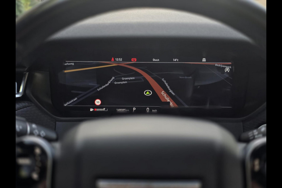 Land Rover Range Rover Velar 3.0 V6 AWD HSE|PANO|STUURVERW!|BLINDSPOT! Land Rover Range Rover Velar 3.0 V6 AWD HSE|PANO|STUURVERW!|BLINDSPOT!