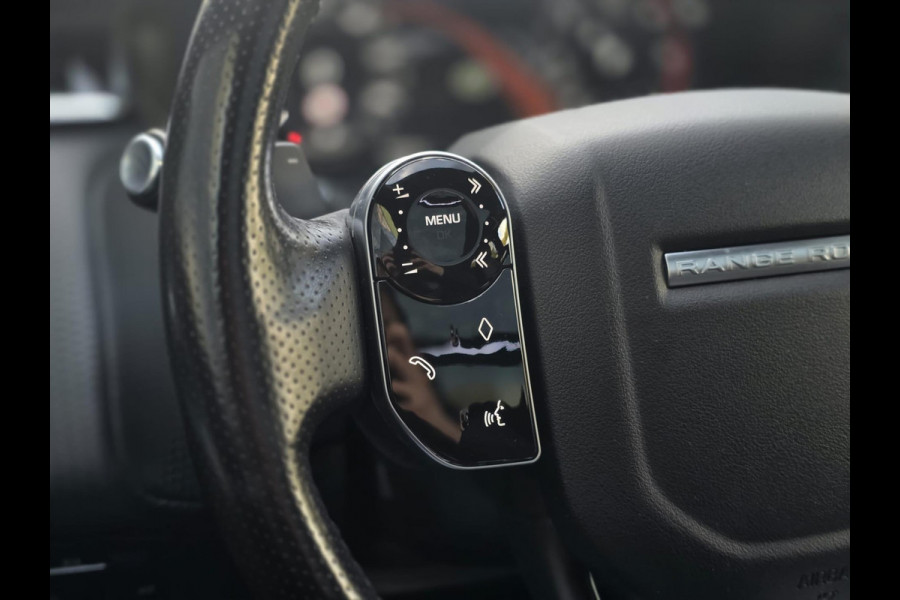 Land Rover Range Rover Velar 3.0 V6 AWD HSE|PANO|STUURVERW!|BLINDSPOT! Land Rover Range Rover Velar 3.0 V6 AWD HSE|PANO|STUURVERW!|BLINDSPOT!