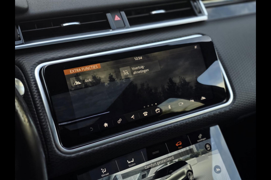 Land Rover Range Rover Velar 3.0 V6 AWD HSE|PANO|STUURVERW!|BLINDSPOT! Land Rover Range Rover Velar 3.0 V6 AWD HSE|PANO|STUURVERW!|BLINDSPOT!